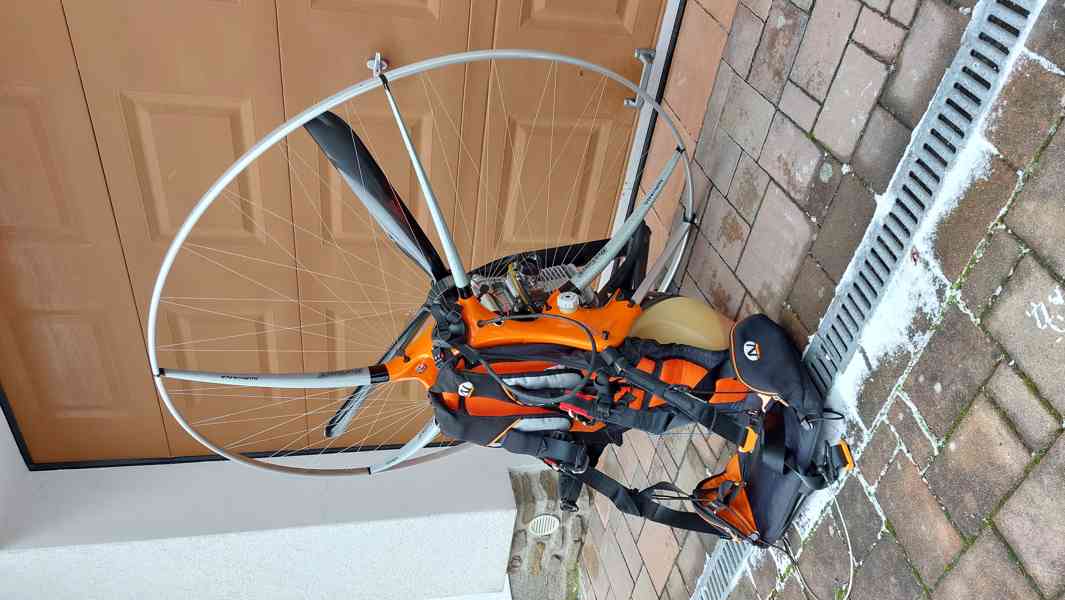 Motorová krosna Nirvana Instinct NS 230 CL s příslušenstvím - foto 3