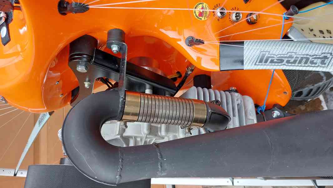 Motorová krosna Nirvana Instinct NS 230 CL s příslušenstvím - foto 16
