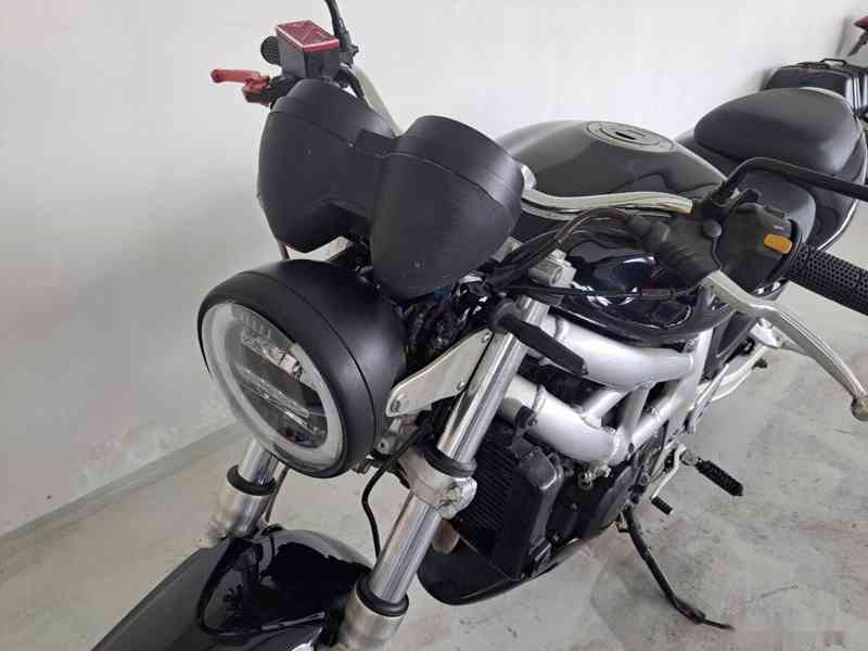 Suzuki SV650 - foto 7