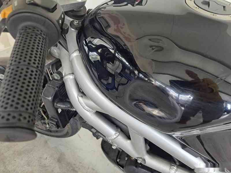 Suzuki SV650 - foto 9
