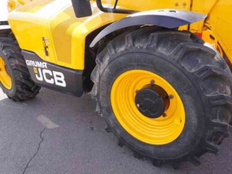 ZÁNOVNÍ 9.5m / 3.5t manipulátor JCB - foto 7