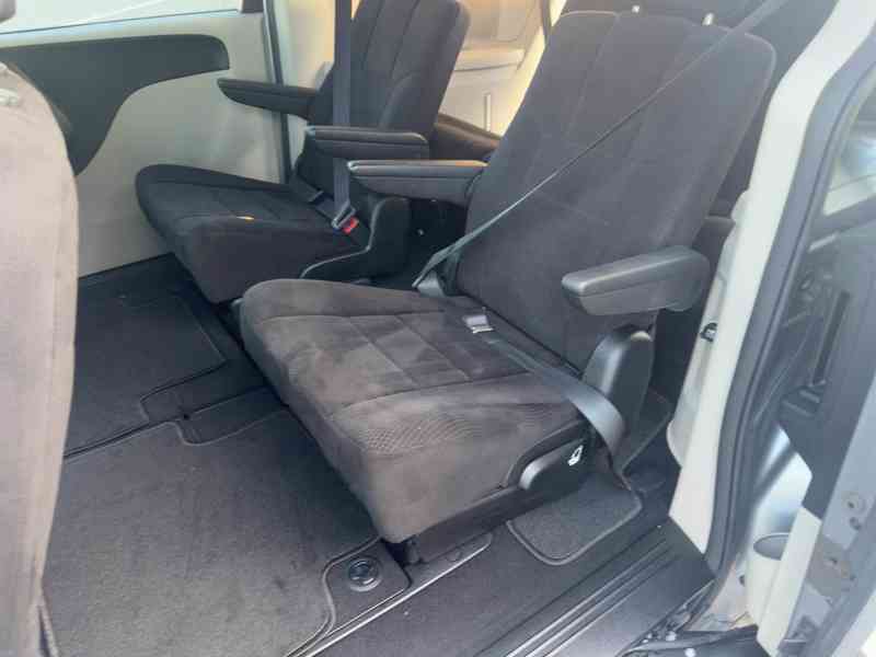 Dodge Grand Caravan 3,6 RT Pentastar 2013 - foto 10