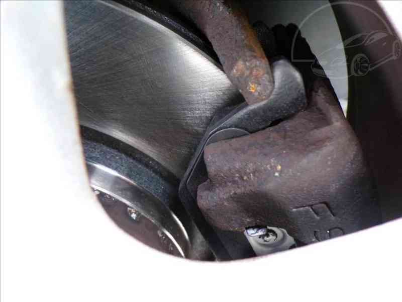 Volkswagen Golf 2,0 i TAŽNÉ ZAŘÍZENÍ - foto 12