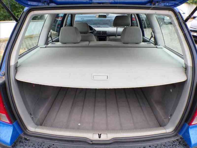 Volkswagen Golf 2,0 i TAŽNÉ ZAŘÍZENÍ - foto 9