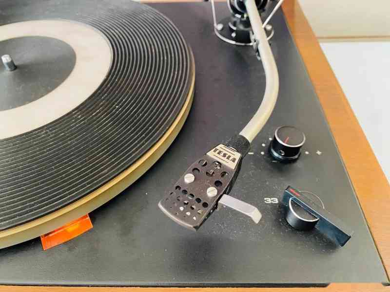 Gramofon Tesla NC 440, koupeno Tuzex 1979 - foto 6