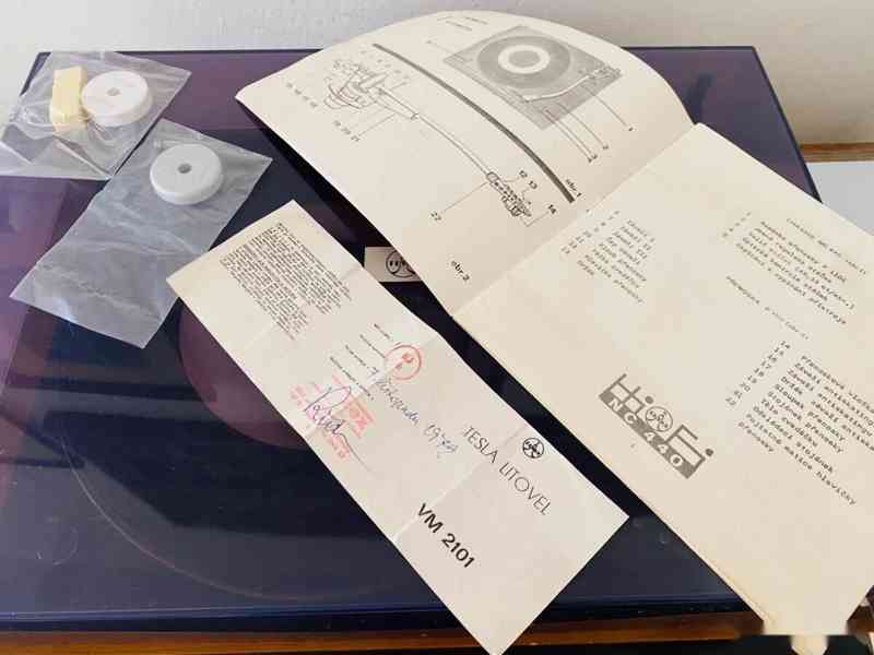 Gramofon Tesla NC 440, koupeno Tuzex 1979 - foto 11