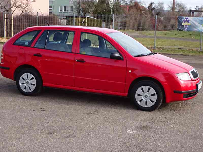 Škoda Fabia 1.2i r.v.2003 (47 kw) Koupeno v ČR  - foto 2