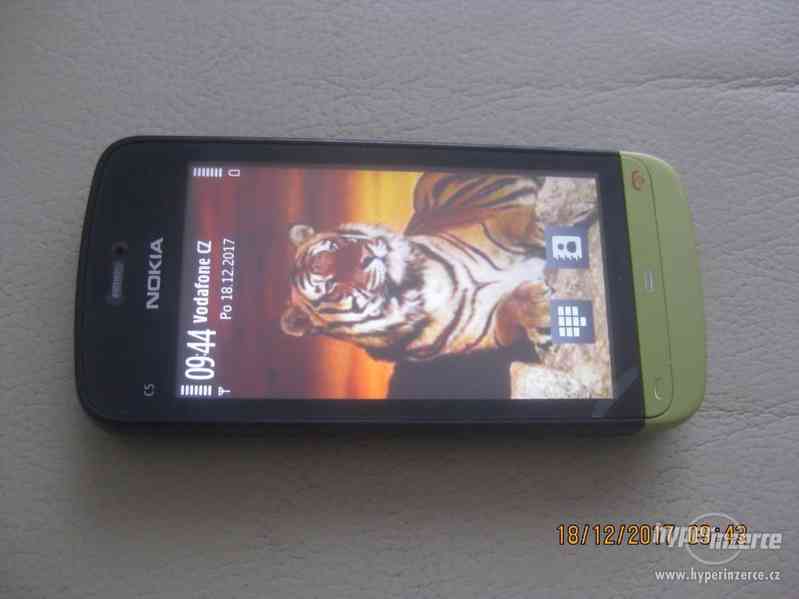 Nokia C5-03 - plně funkční dotykové telefony - foto 11
