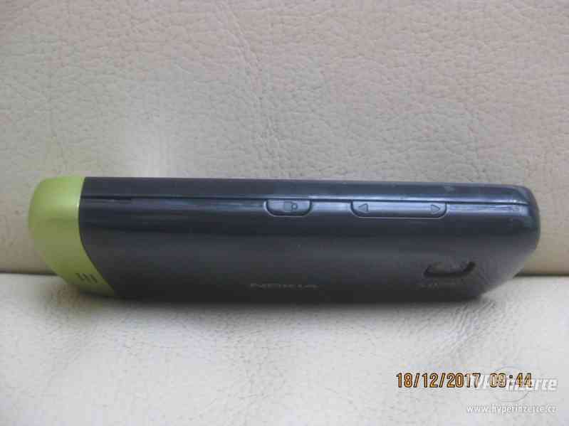 Nokia C5-03 - plně funkční dotykové telefony - foto 14