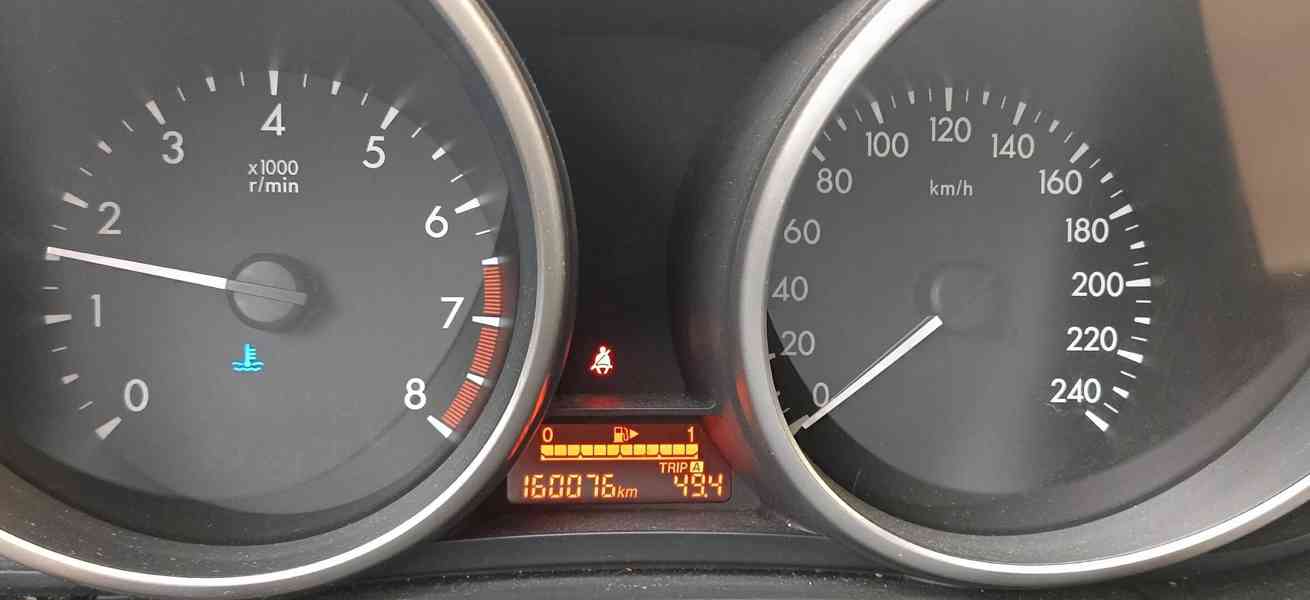 Mazda 5, CW, 2.0 benzín, sportline - foto 9