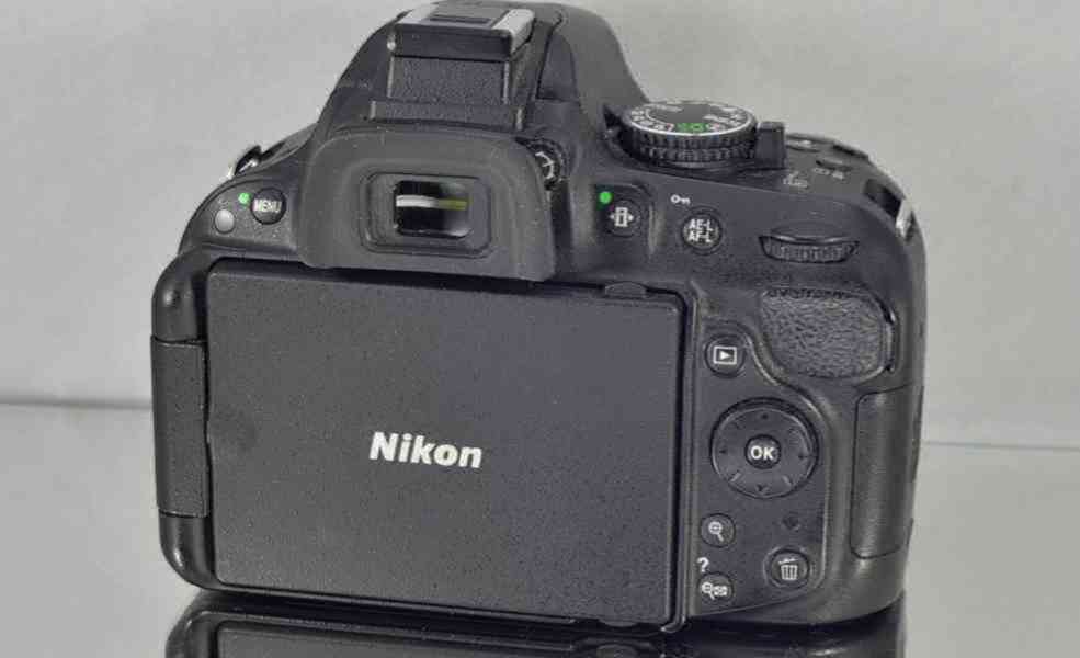 Nikon D5200 **APS-C DSLR*24,1 MPix CMOS 60000 Exp - foto 6