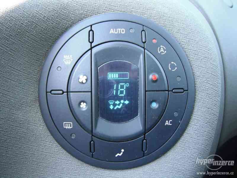 RENAULT Espace IV , 3.0dCi , 7míst,Panorama, Klima, Tempomat - foto 17