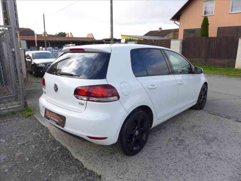 Volkswagen Golf 1,6 TDi ALU,PDC,KLIMATRONIC - foto 3