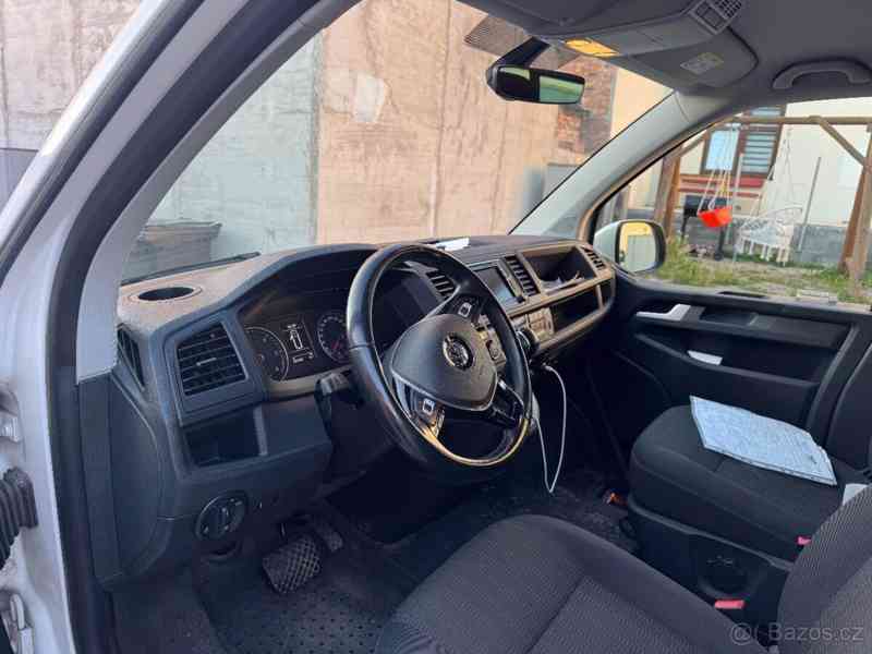 Volkswagen Caravelle 2,0 6.1 CL TDI 4MOT DSG DR 110 - foto 6