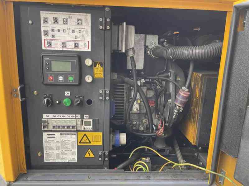 ATLAS COPCO HiLight H5+ –mobilní LED osvětlovací věž 4× 350W - foto 7