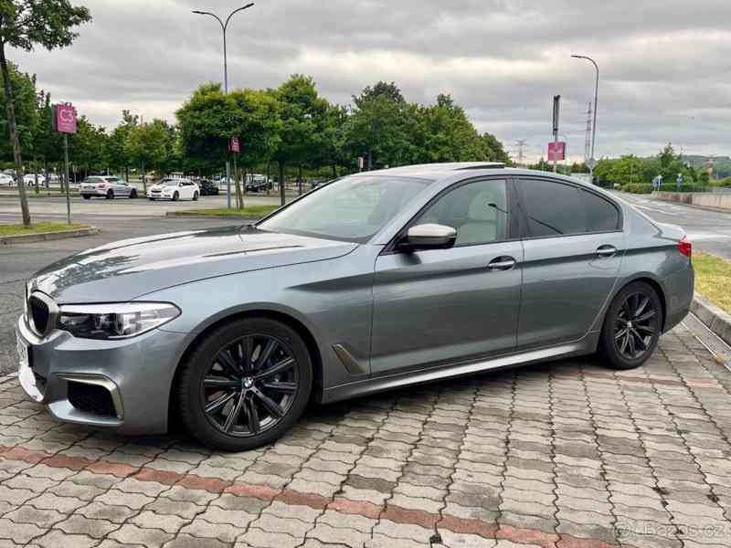 BMW Řada 5 4,4 550i 2017 M / xDrive 4x4 - foto 1