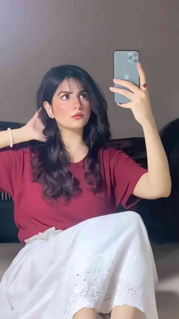Call Girls in Model Town 03280833300 - foto 1