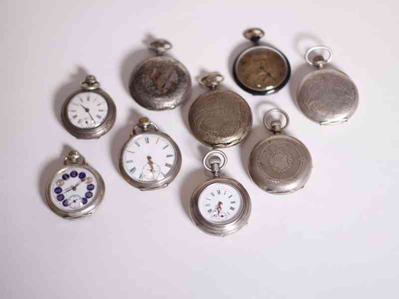 Hodiny a hodinky - kapesní hodinky, tzn. cibule - foto 1