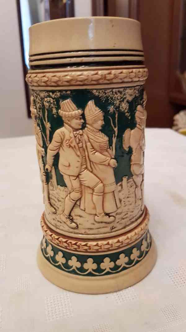  Kameninový bohatě zdobený německý krýgl bez víčka - foto 2