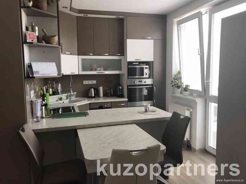 Prodej bytu 3+kk, 2x balkón, garážové stání - Mladá Boeslav - foto 29