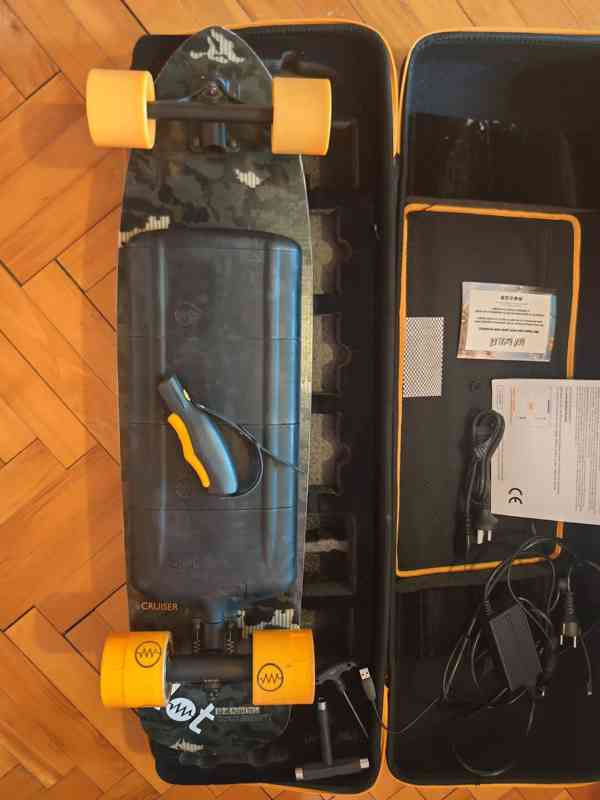 Prodám elektrický skateboard značky dot boards Cruiser - foto 8