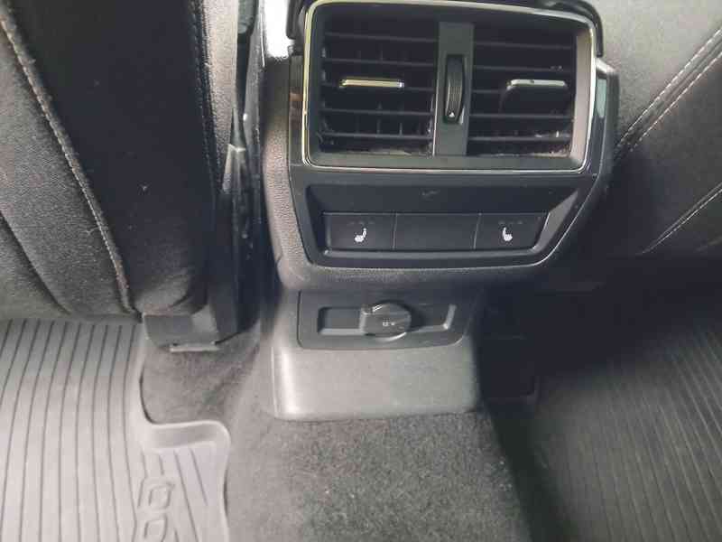  ŠKODA Karoq Style 2,0 TDI 110 kW 4x4 DSG - foto 16