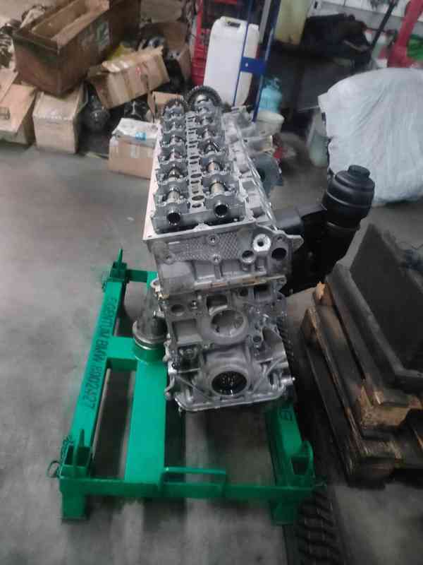 Motor BMW N57d30 - foto 1