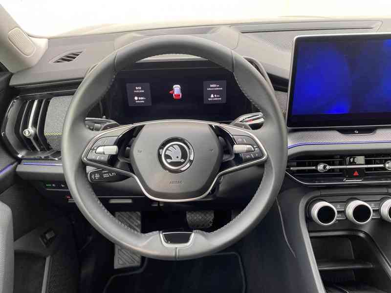 Škoda Kodiaq 1.5 TSI mHEV DSG Selection HUD ACC 7m  - foto 12