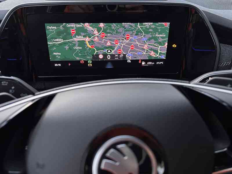 Škoda Kodiaq 1.5 TSI mHEV DSG Selection HUD ACC 7m  - foto 32