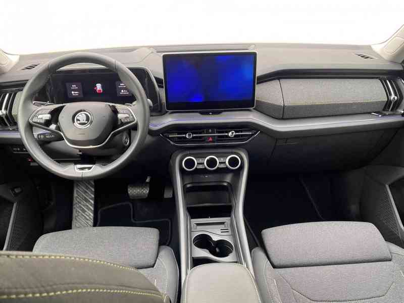 Škoda Kodiaq 1.5 TSI mHEV DSG Selection HUD ACC 7m  - foto 8