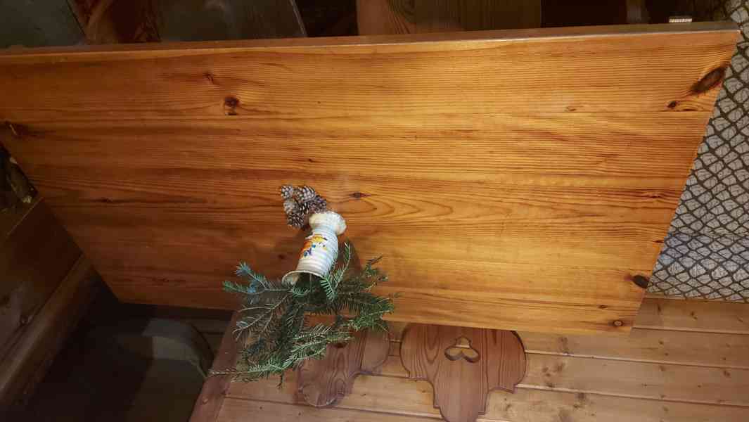 Valassky stul a zidle  - foto 3