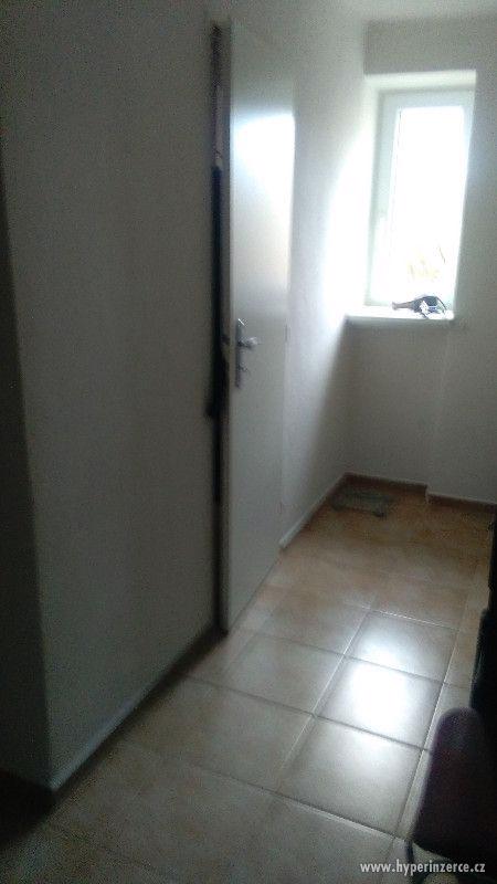 Havířov-město (spěchá to) - foto 2