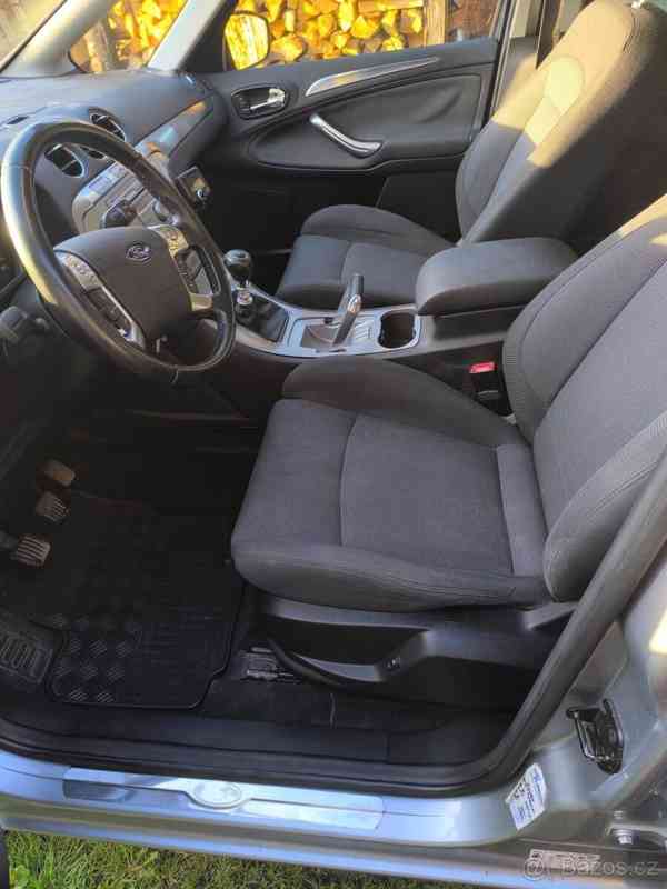 Ford S-MAX TDCi 103 kW, manuál, orig. bez - foto 10