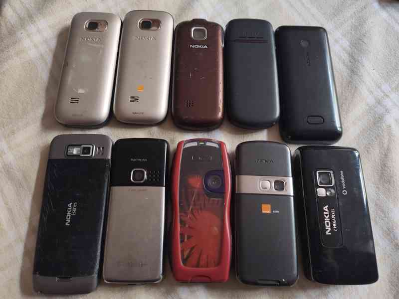 Mobilní tlačítkové telefony NOKIA č.1 - foto 2