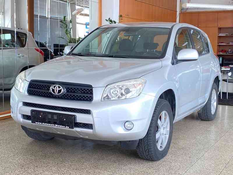 Toyota RAV 4 2.0 VVT-i Sol 4x4 benzín 112kw - foto 4