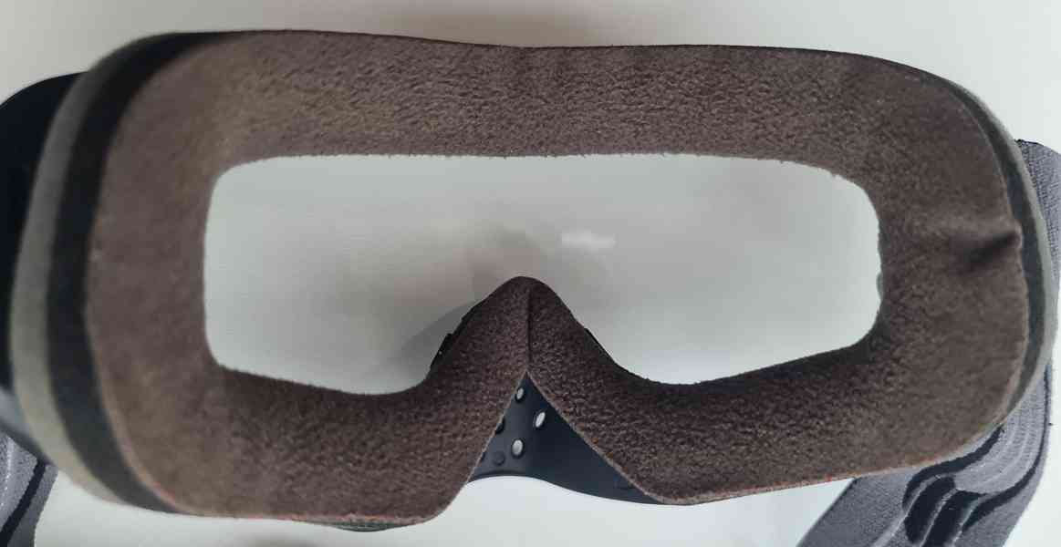 Brýle MTB OAKLEY AIRBRAKE GOGGLES clear - foto 9