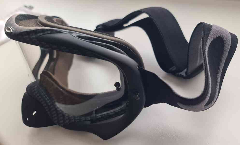 Brýle MTB OAKLEY AIRBRAKE GOGGLES clear - foto 4