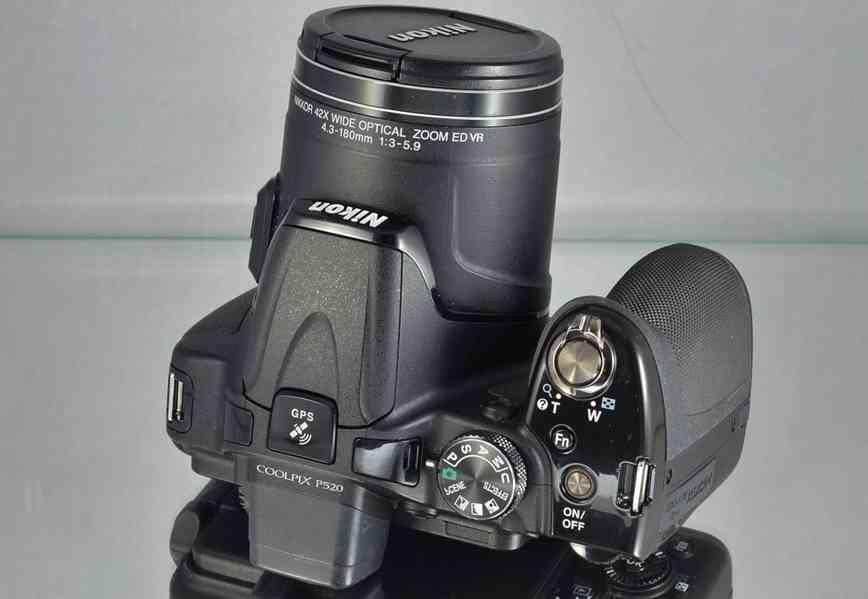 Nikon CoolPix P520 18,1 MPix*42x ZOOM*Full HDV*GPS - foto 6