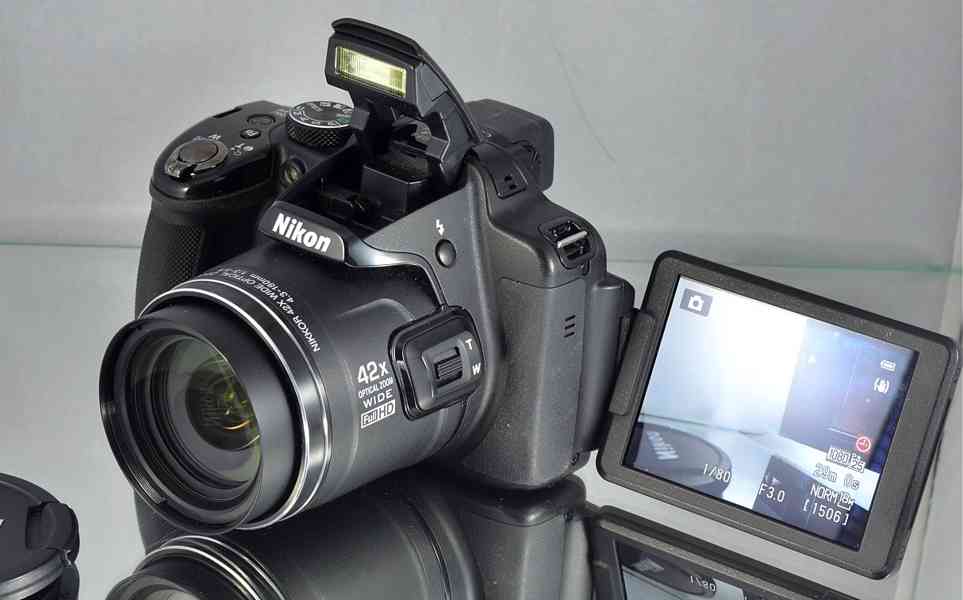 Nikon CoolPix P520 18,1 MPix*42x ZOOM*Full HDV*GPS - foto 4