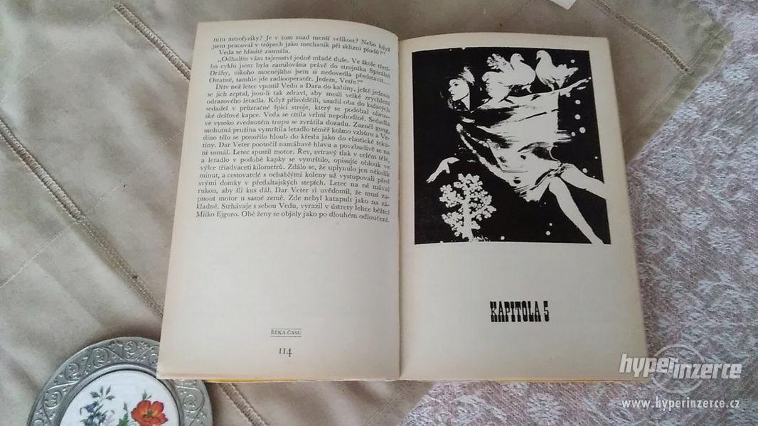 Mlhovina v Andromedě - foto 7