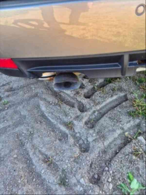 BMW X3 2,0   D, 4x4 automat - výborný stav - foto 4