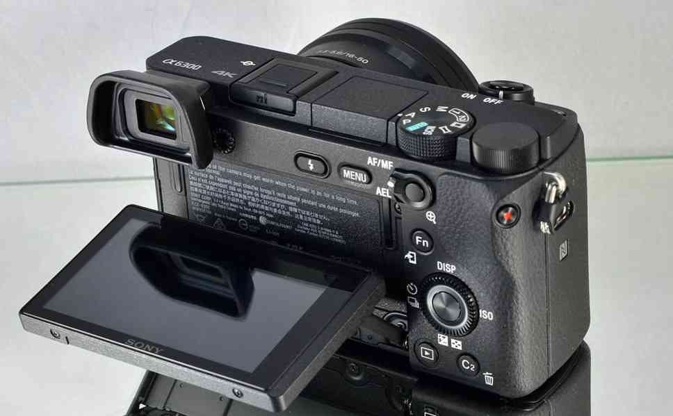Sony A 6300+16-50mm *4K video*WIFI/NFC* 15000 Exp. - foto 6