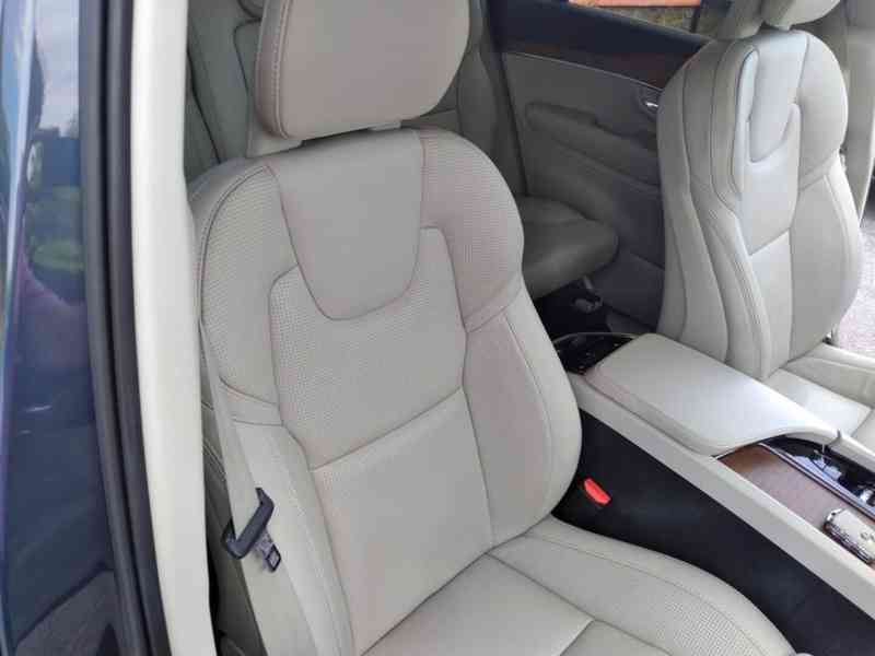VOLVO XC90 D5 AWD INSCRIPTION 2.0 D - foto 17