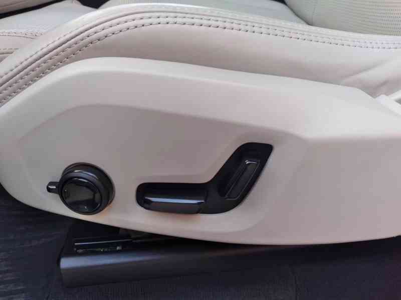 VOLVO XC90 D5 AWD INSCRIPTION 2.0 D - foto 12