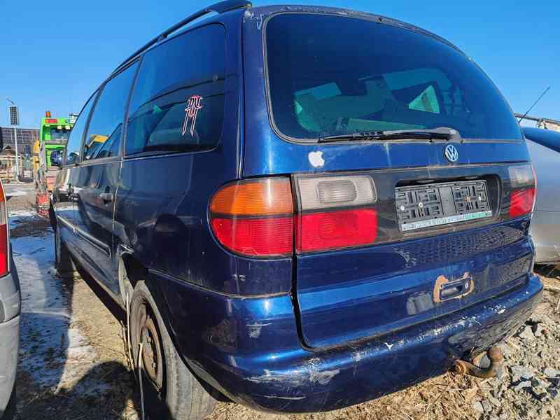 Prodám VW Sharan 1.9Tdi na náhradní díly - foto 3