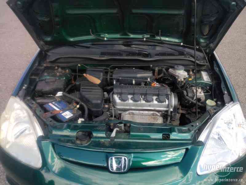 Honda Civic 1,4i 66kW, - foto 13
