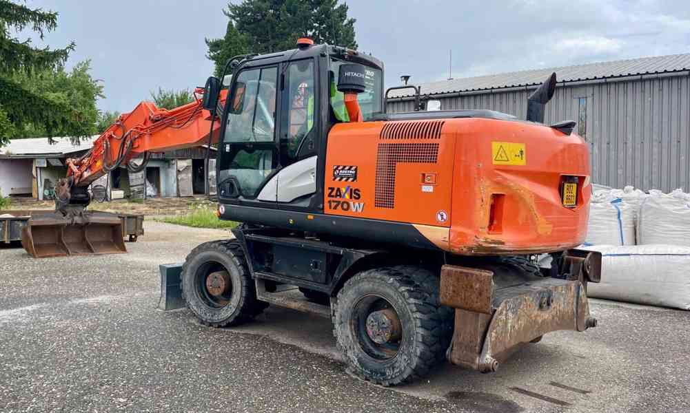 Hitachi ZX170W - foto 4