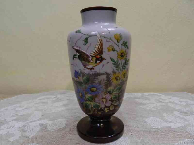 Krásná velmi stará ručně malovaná Váza Ptáček Harrachov - foto 1