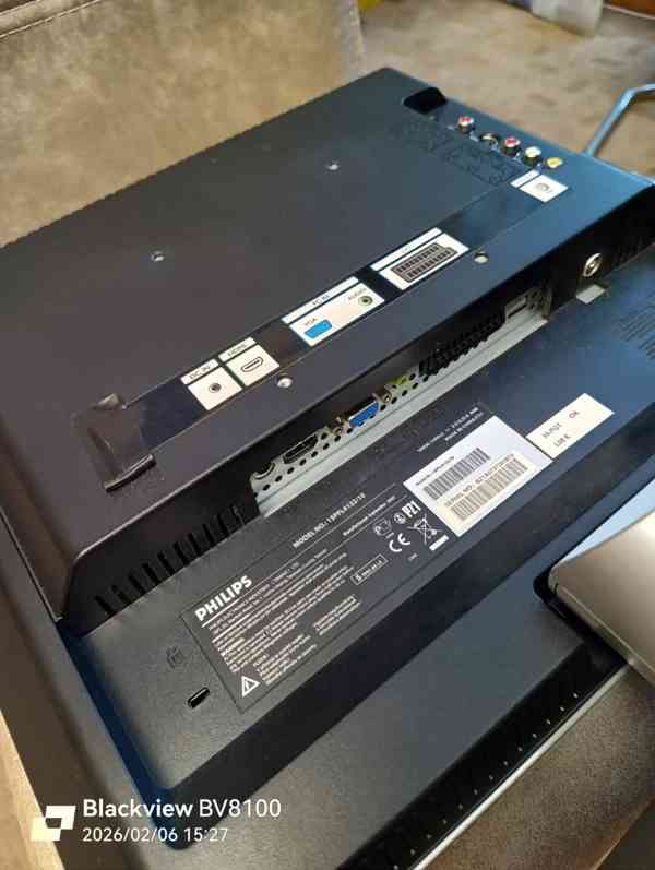 Komplet.sat.prijem-TV Philips,reciever,stativ,parabola - foto 3