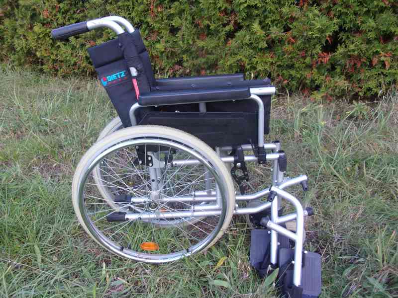 Mechanický invalidní vozík PRIMO Basico, Dietz - foto 4